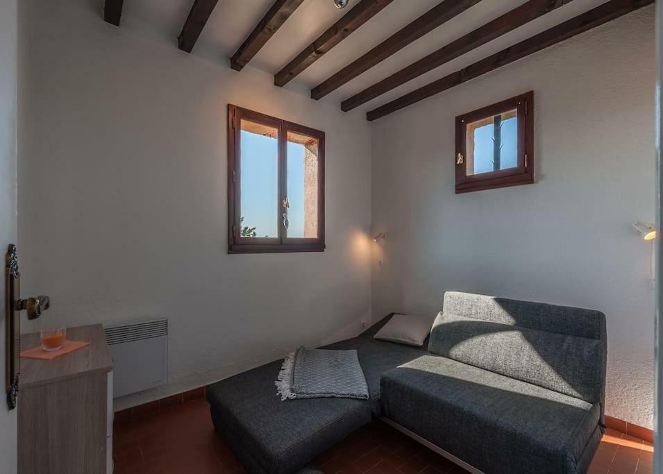Bastidon "Capitou" Villa Fréjus Exteriör bild
